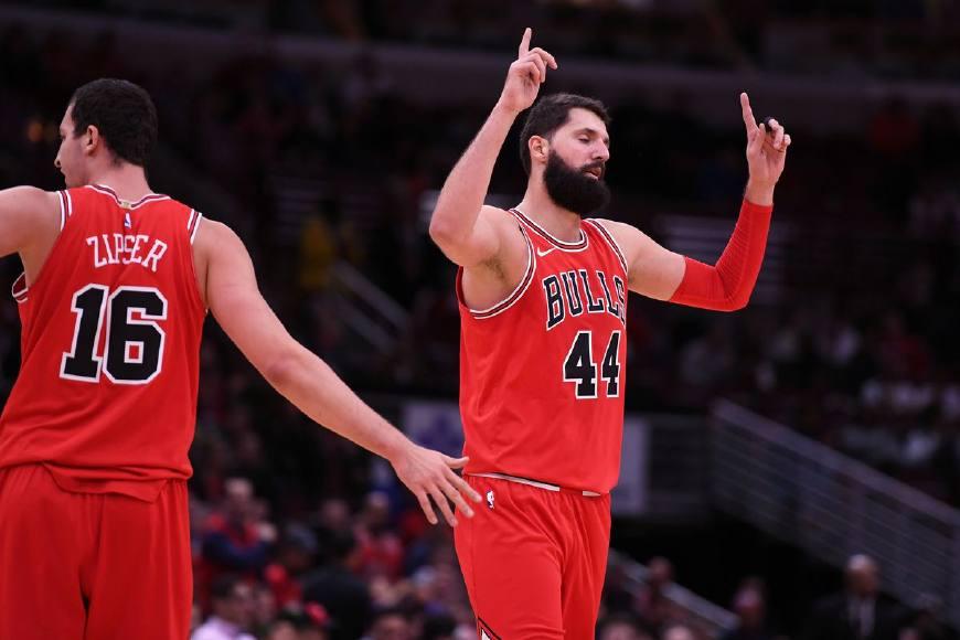 马刺巴恩斯球队上半场控球停滞-金年会网址