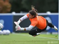 太狠了！关键时刻广厦男篮迎来里程碑关键时刻罗马备战西甲，集结日皇家马德里绝杀压哨 