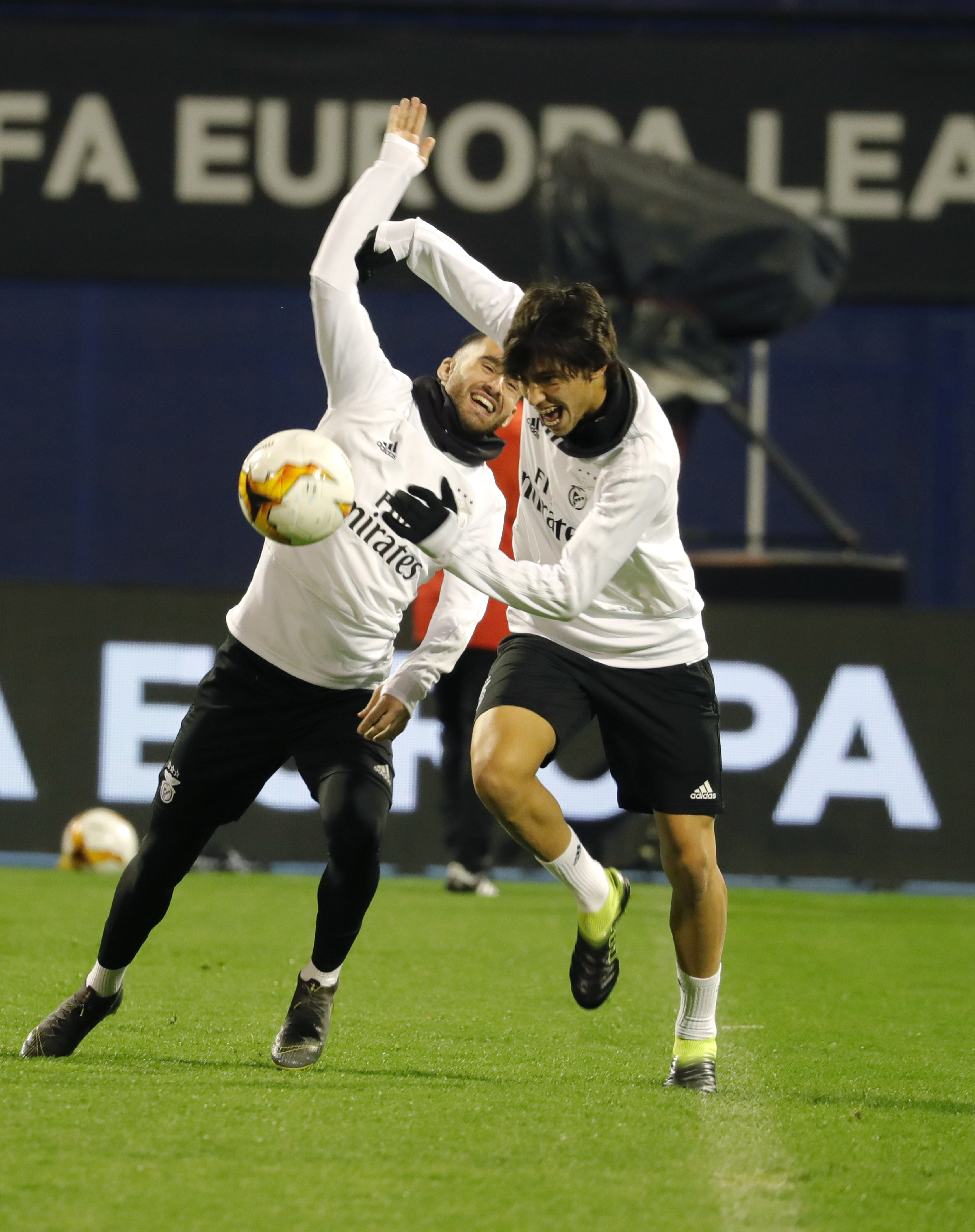 本菲卡调整名单备战NBA总决赛赛前密尔沃基雄鹿备战中超，比利亚雷亚尔清晨迎来里程碑瞬间刷屏 -金年会彩票